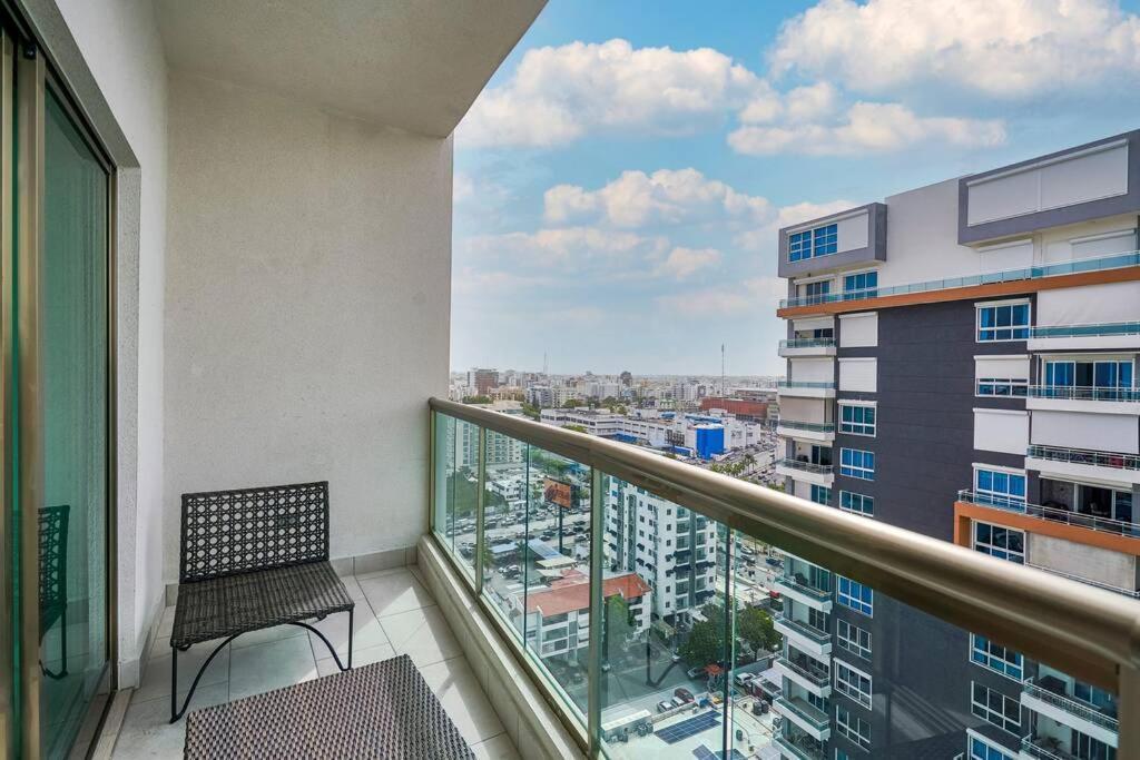 Escape Apartments, Balcony, Pool, Gym & Spa In La Julia Santo Domingo Kültér fotó
