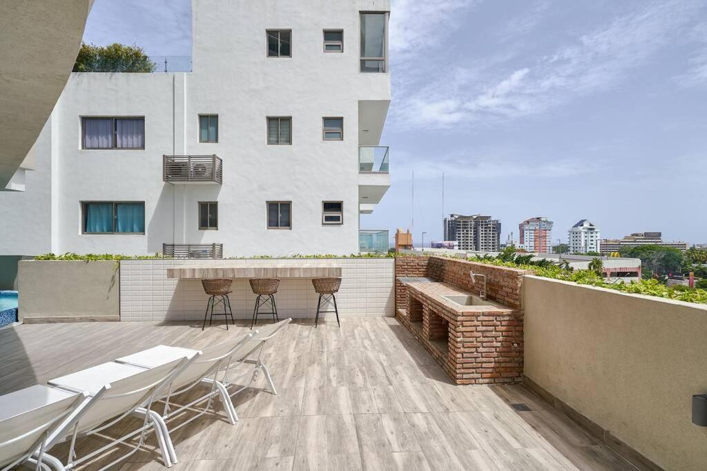 Escape Apartments, Balcony, Pool, Gym & Spa In La Julia Santo Domingo Kültér fotó