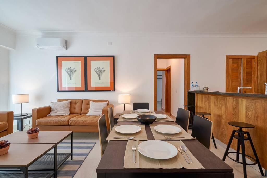 Escape Apartments, Balcony, Pool, Gym & Spa In La Julia Santo Domingo Kültér fotó