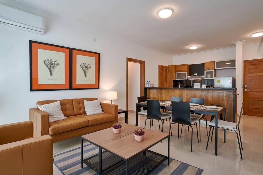 Escape Apartments, Balcony, Pool, Gym & Spa In La Julia Santo Domingo Kültér fotó
